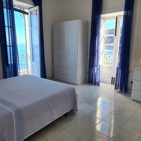 La Casa Sul Mare Apartament *
